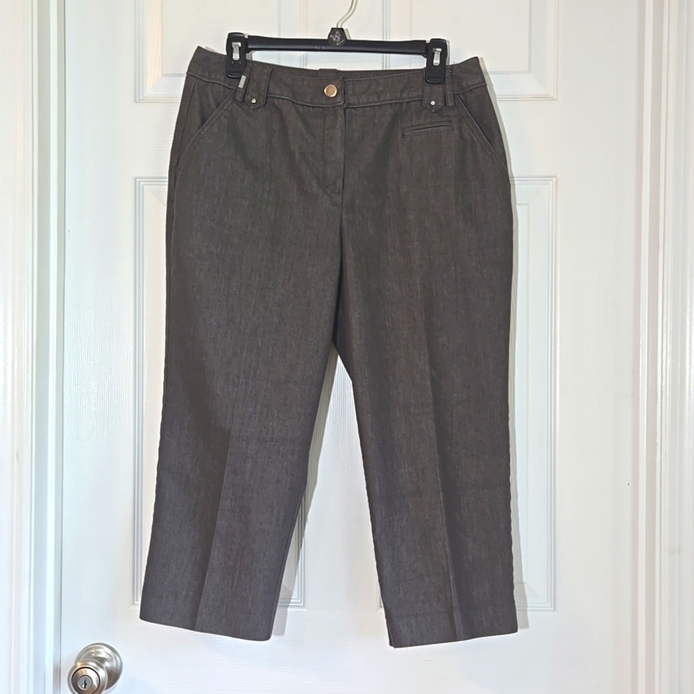New Directions Gray Capris Pants Size 10